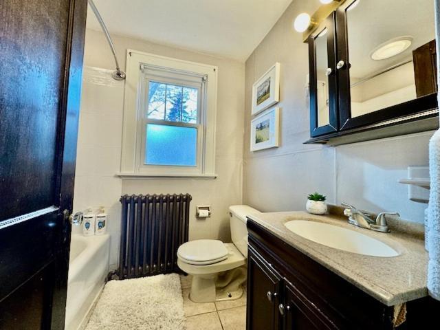 Spacious 3br With Movie Theater *