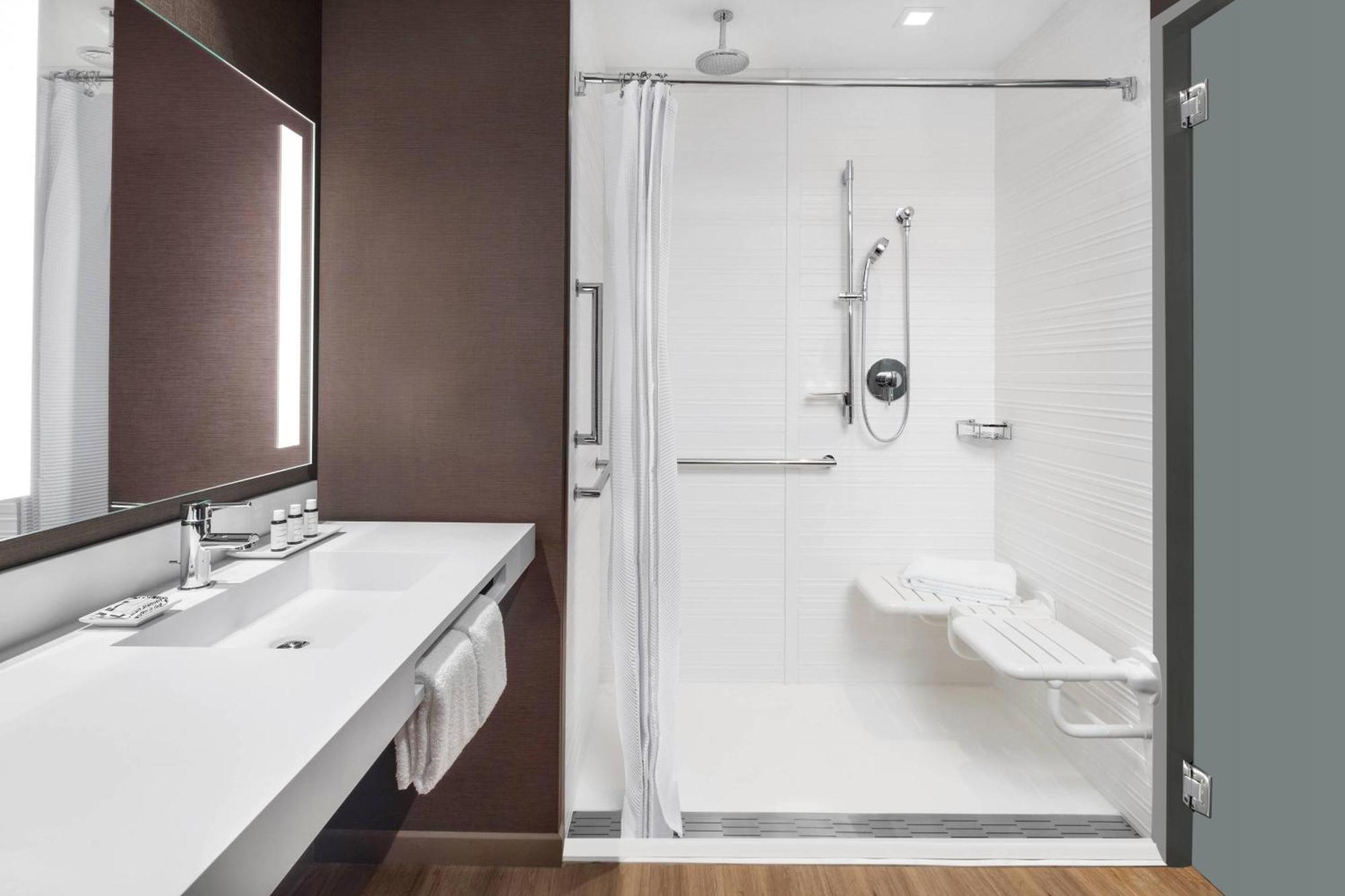 Ac By Marriott Downtown 3*