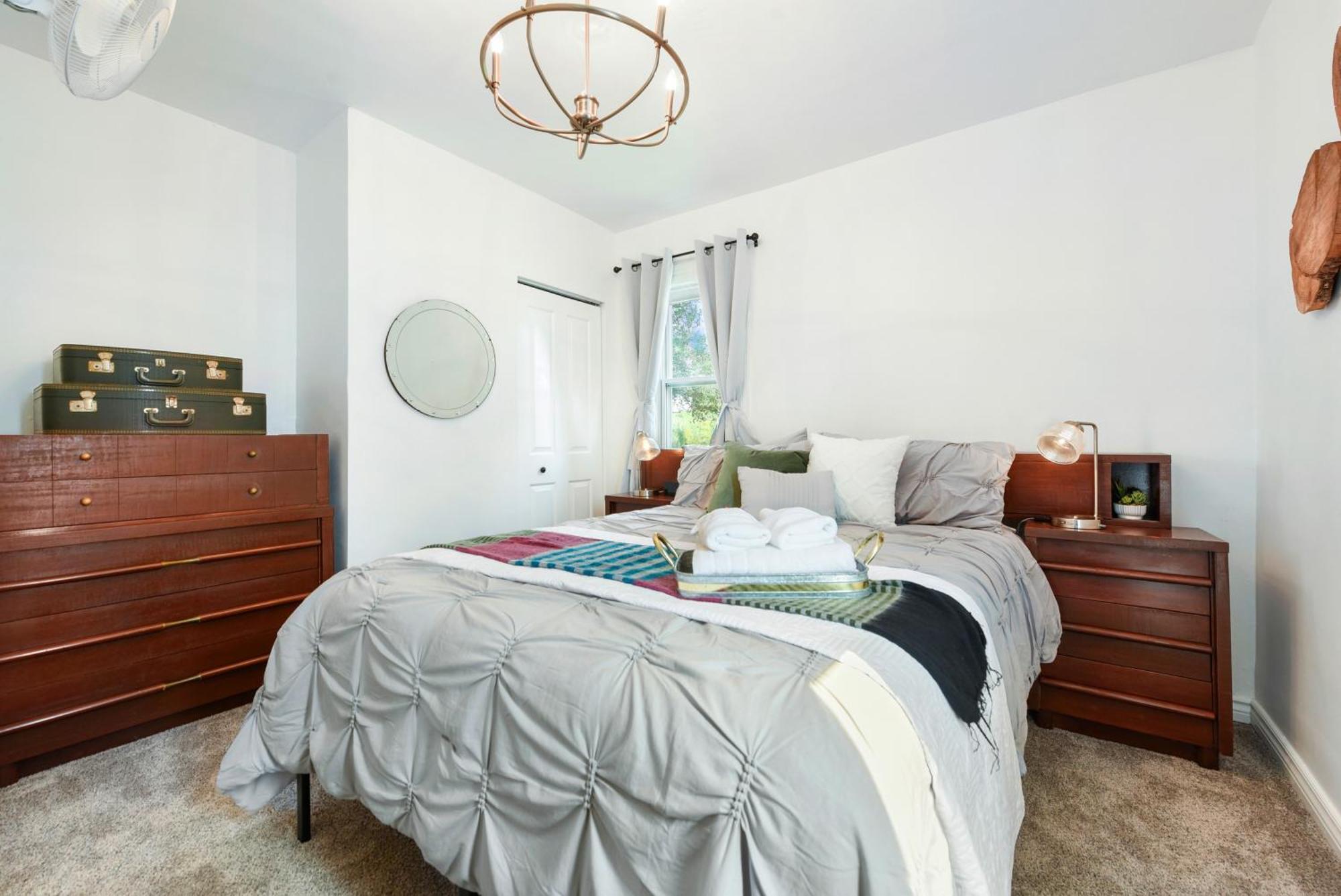 Cozy Retreat, Above The City! Holiday home Pittsburgh