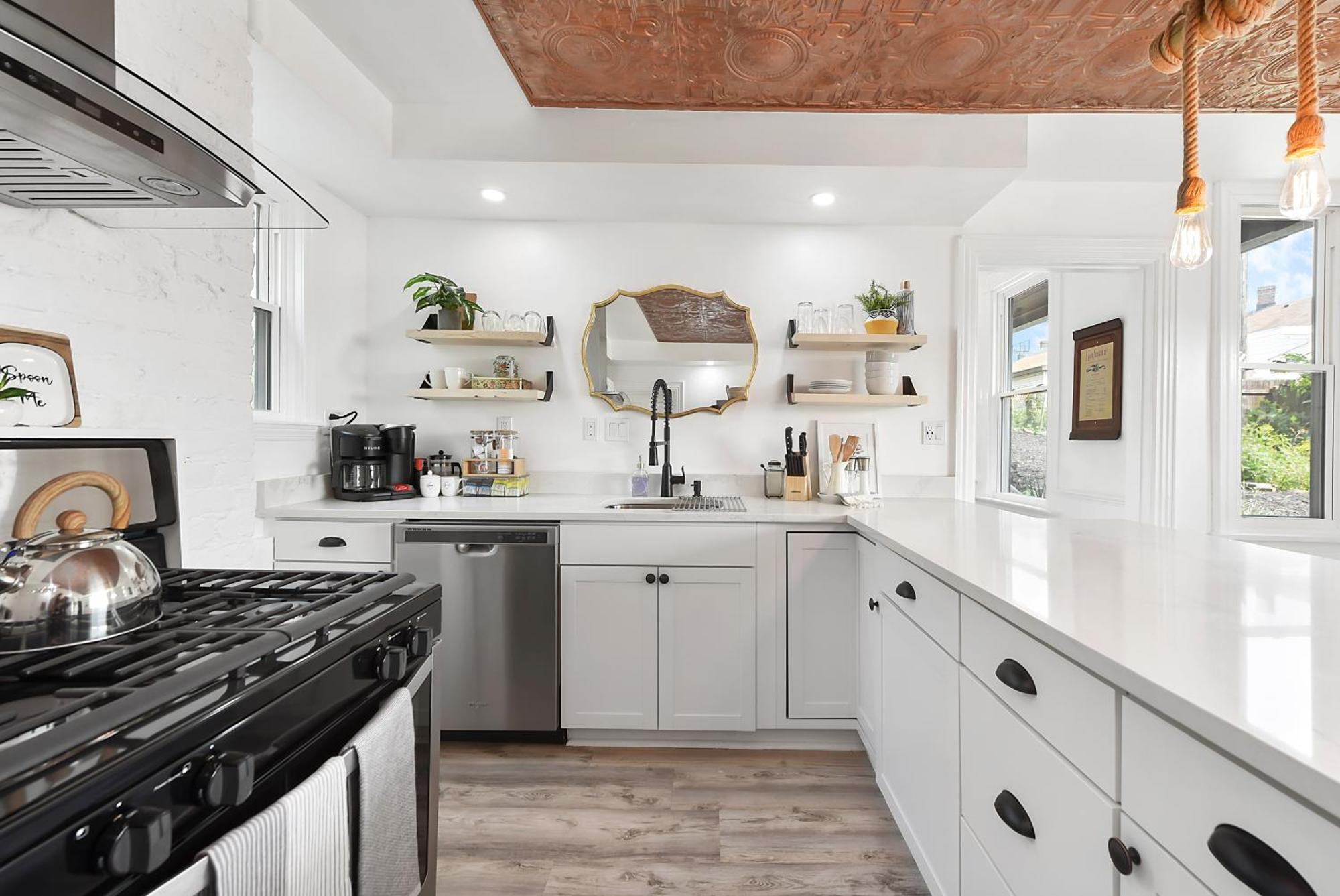 Cozy Retreat, Above The City! Pittsburgh