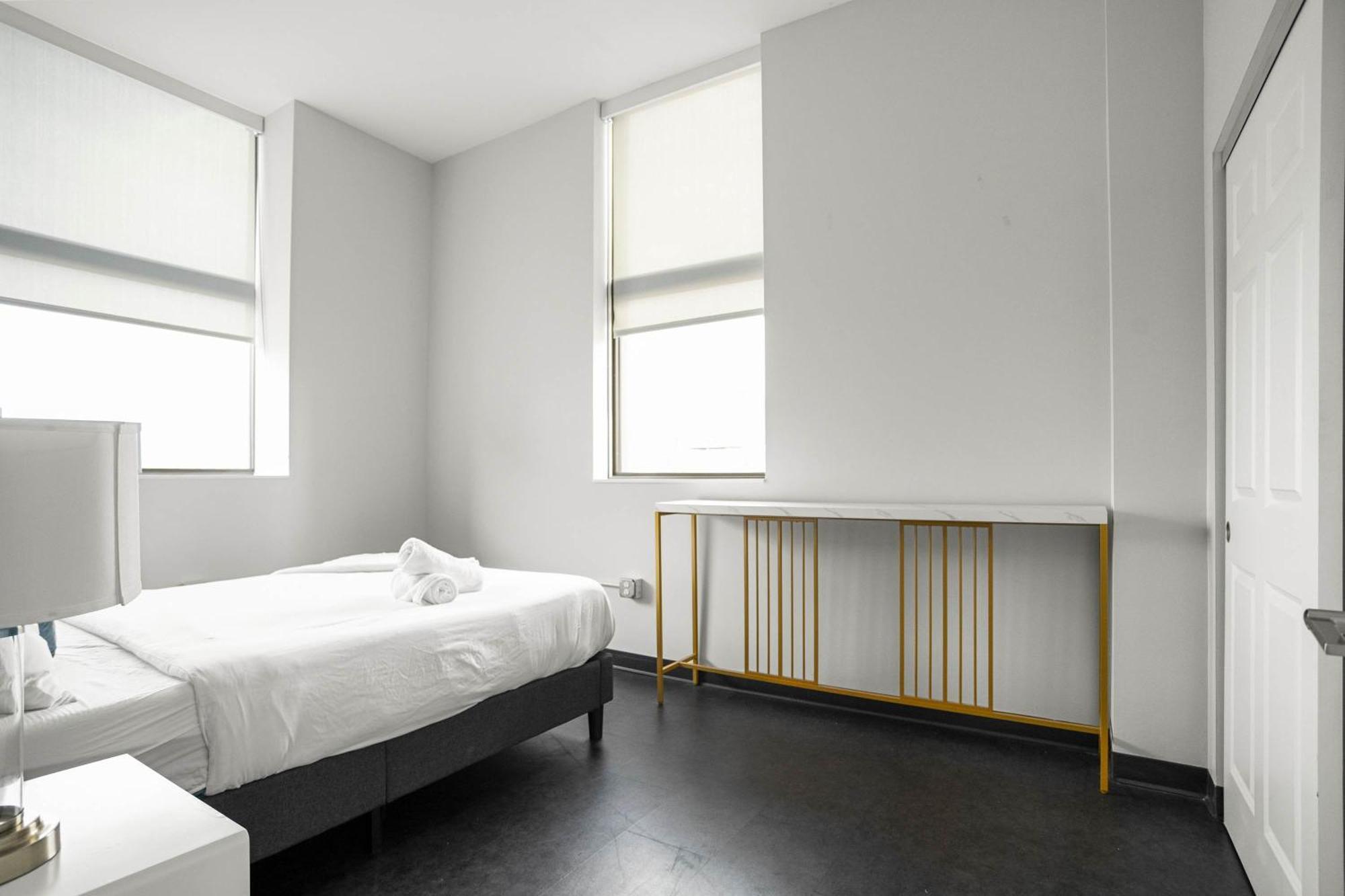 Cozysuites Modern 1br In Downtown Pitts 11 Apartment *