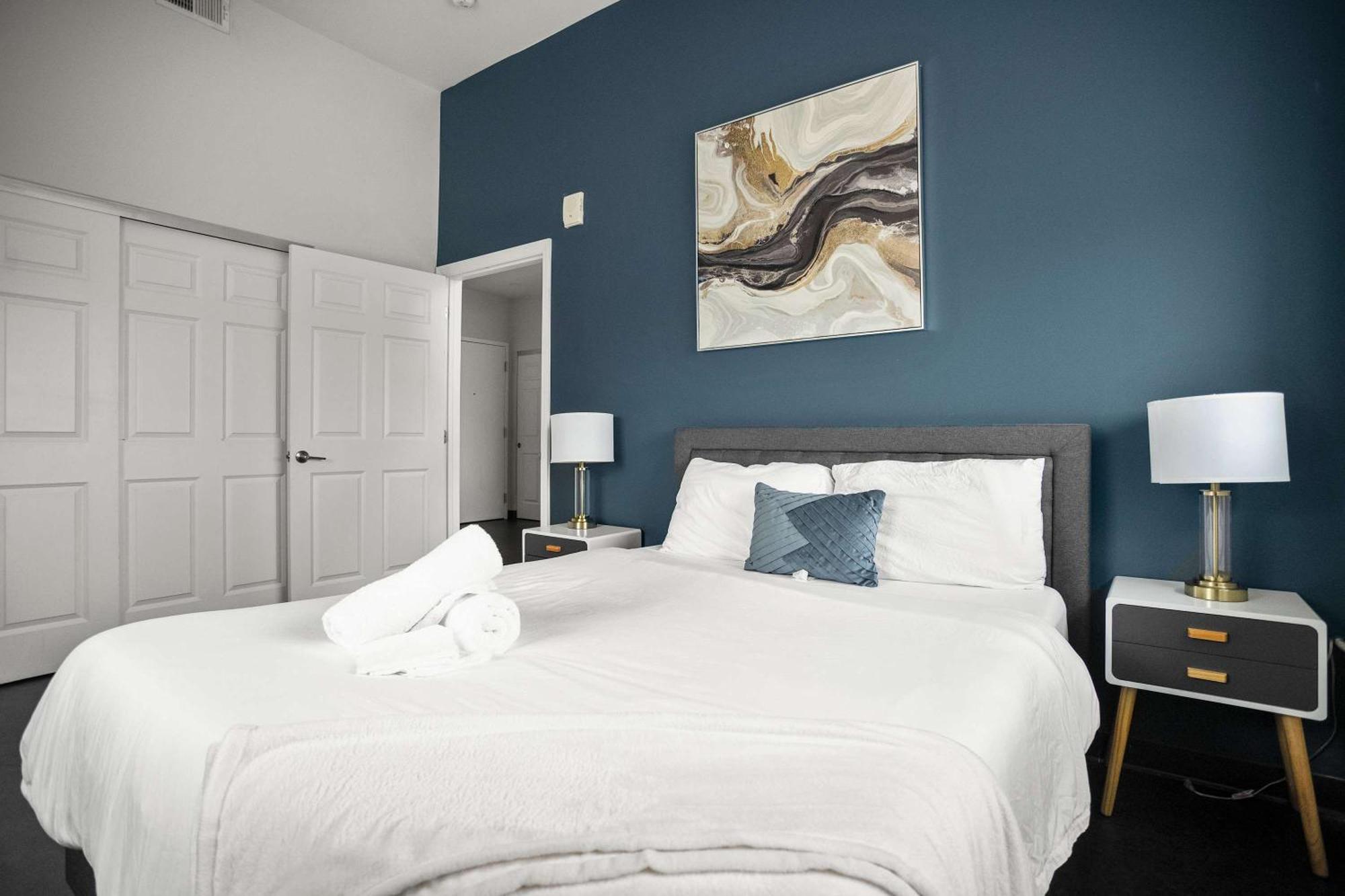 Cozysuites Modern 1br In Downtown Pitts 11 Pittsburgh