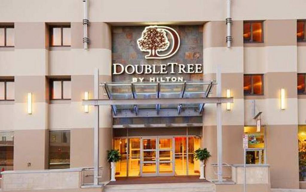 Hotel Doubletree By Hilton & Downtown 3*