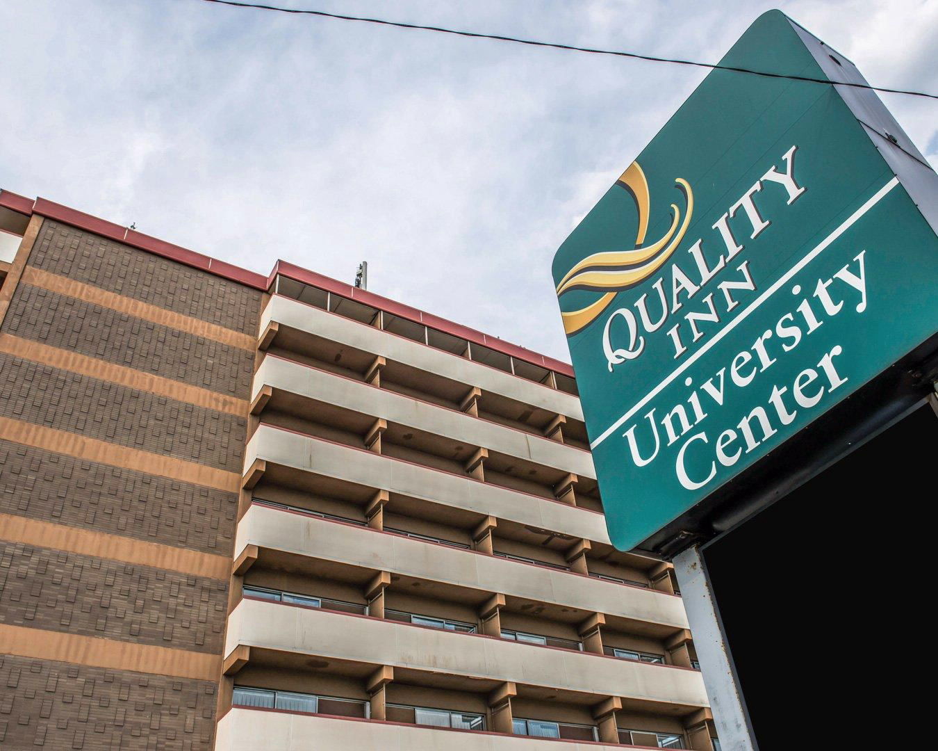 Quality Center 3* Pittsburgh