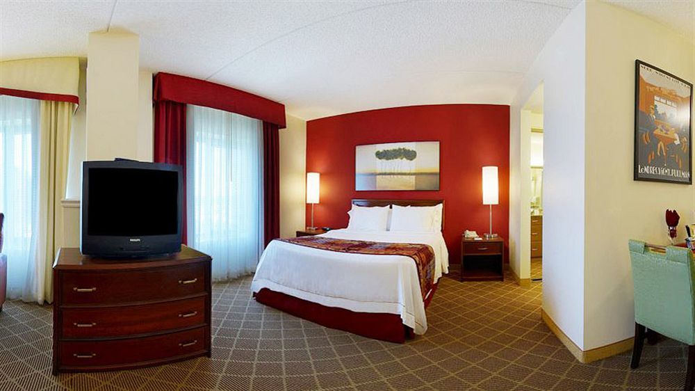 By Marriott University/medical Center Pittsburgh