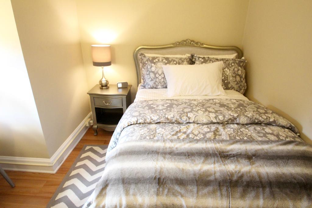 The Mansion At Maple Heights Bed & Breakfast