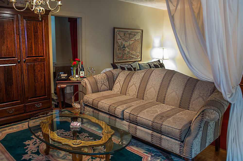 Boggs Mansion Hotel 3*