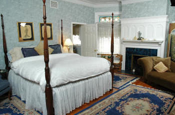 Hotel Boggs Mansion