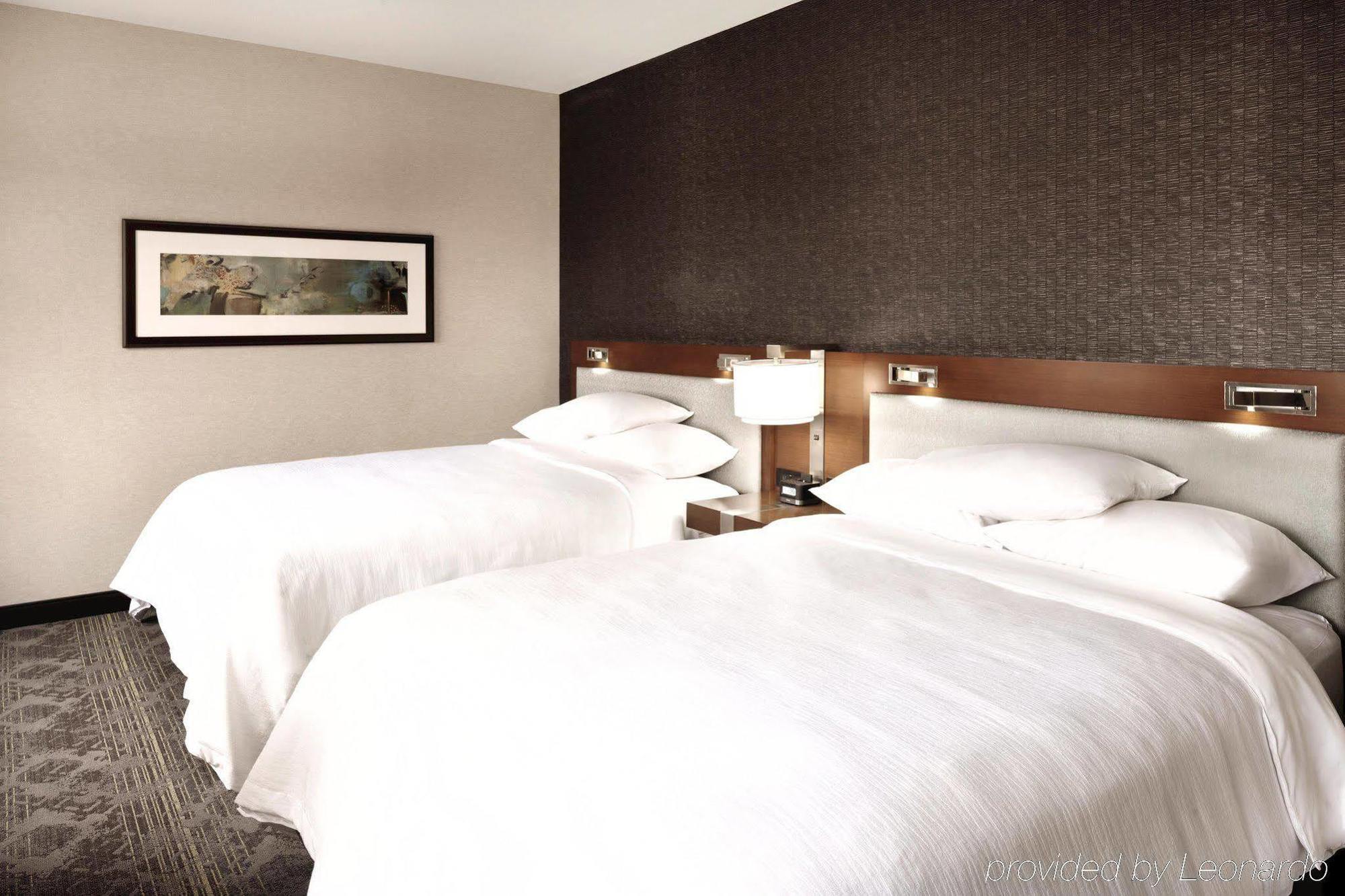 Embassy Pittsburgh-downtown Hotel 4*