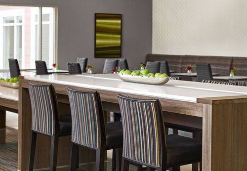 Hotel By Marriott Oakland/university Place 3*