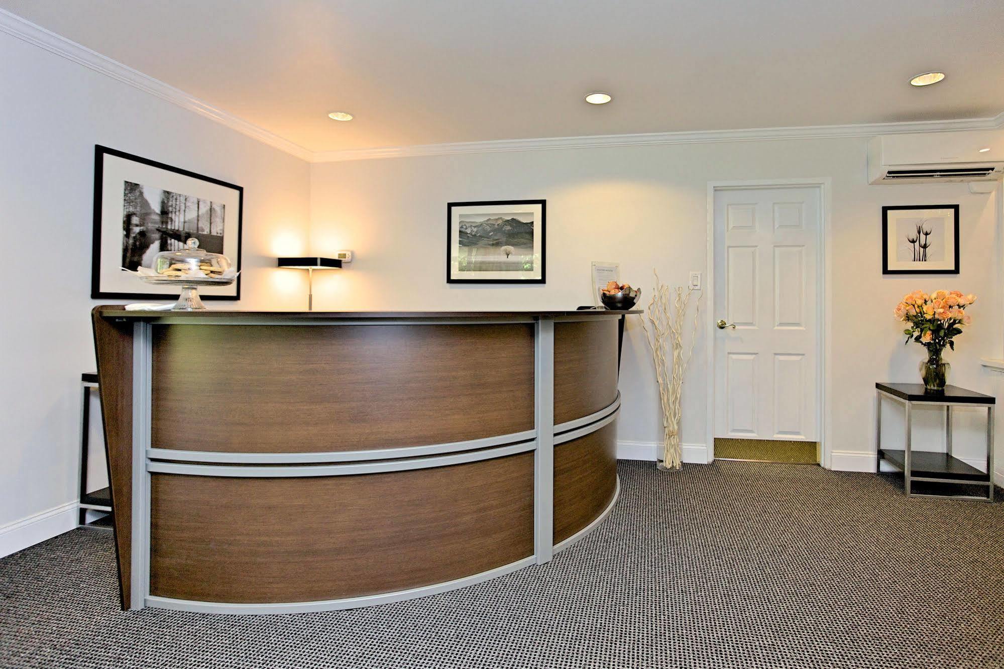 Hotel Shadyside 4*