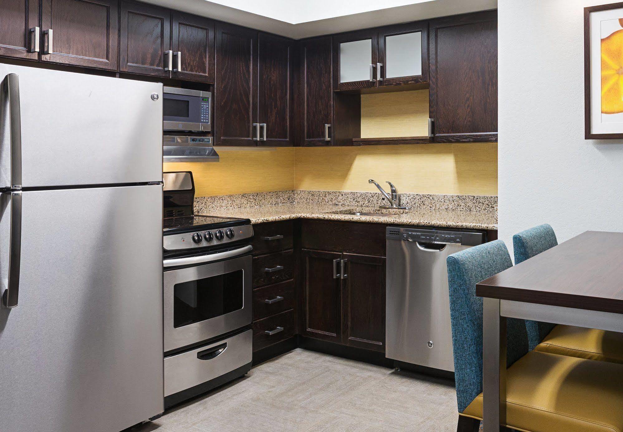 By Marriott University/medical Center Hotel 3*