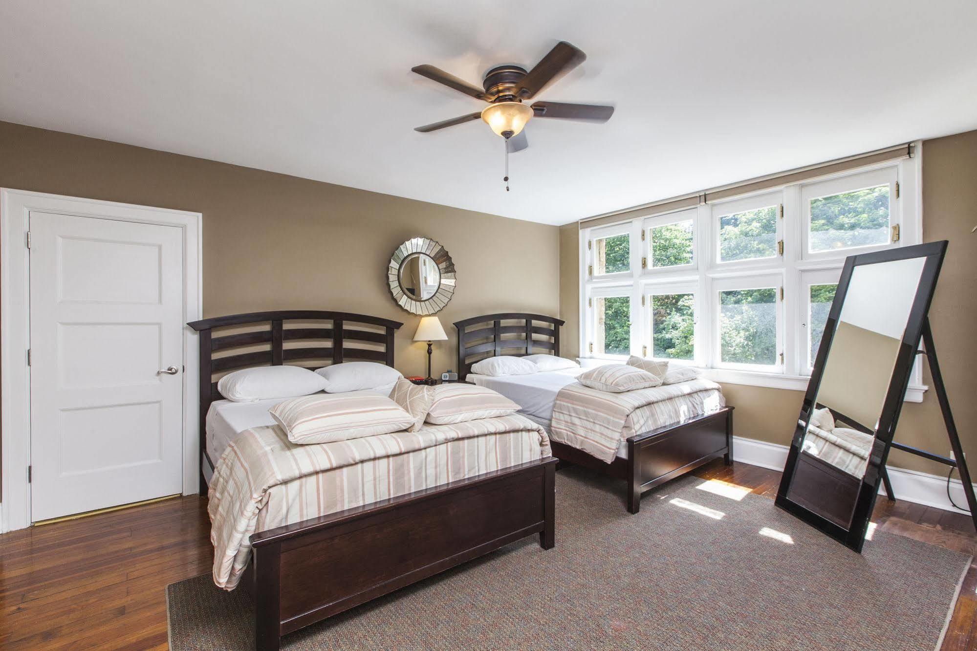The Mansion At Maple Heights 2*