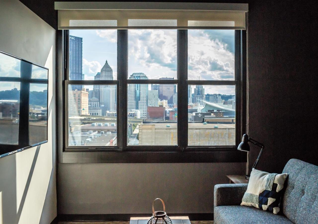 Alfred At 1627 On The Strip Apartment