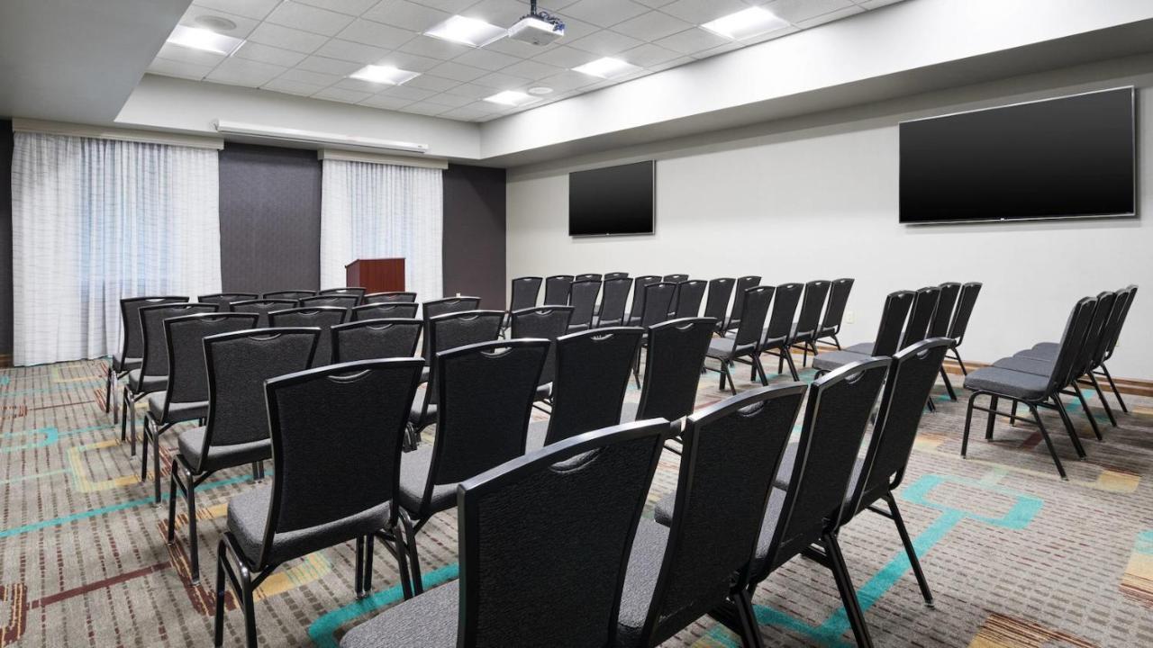 Hotel By Marriott University/medical Center Pittsburgh