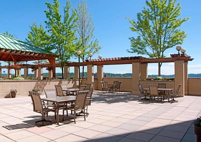 Hotel By Marriott University/medical Center