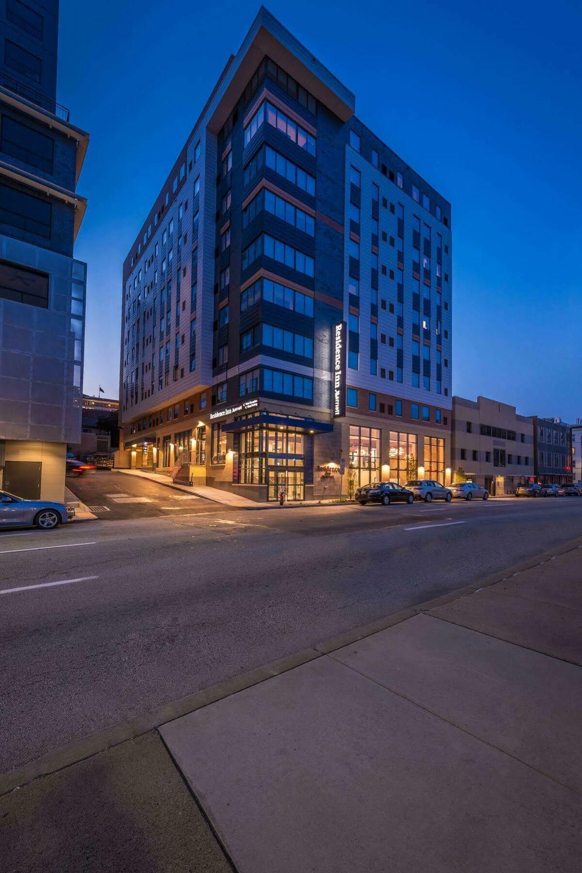 Hotel By Marriott Oakland/university Place 3*