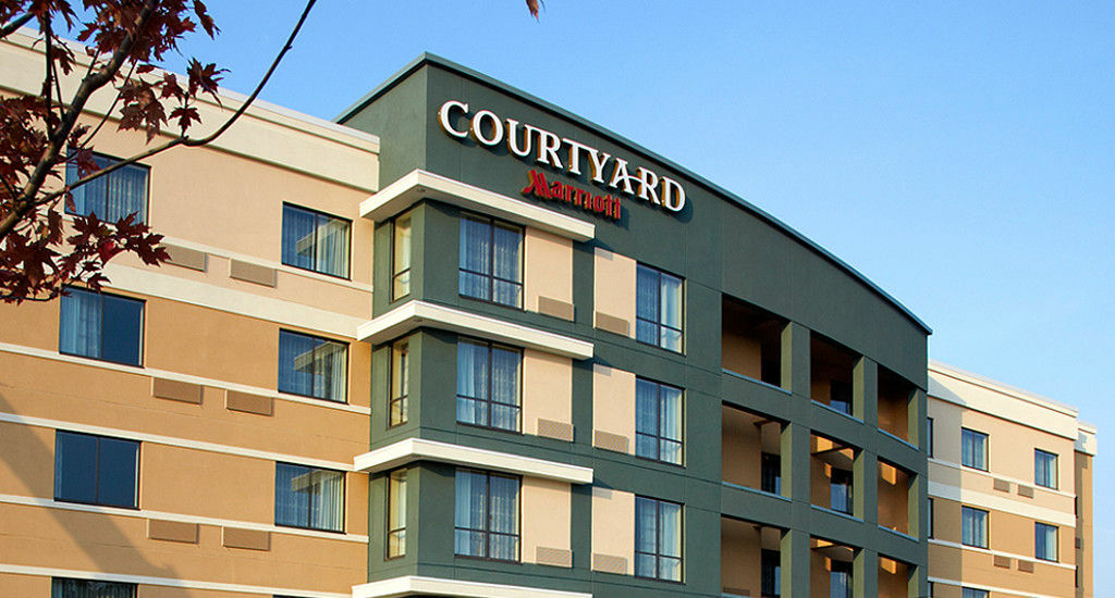 Courtyard Settlers Ridge/robinson Township Pittsburgh