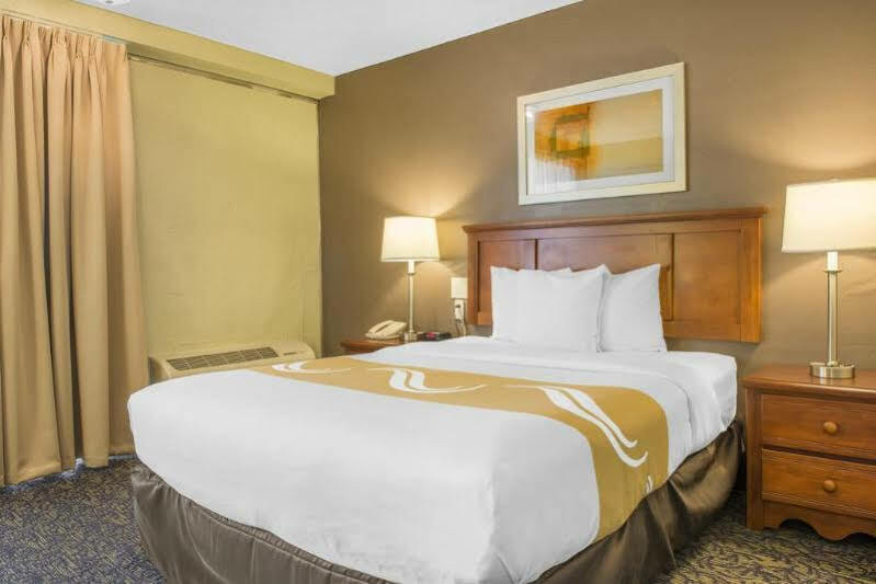 Quality Center 3* Pittsburgh