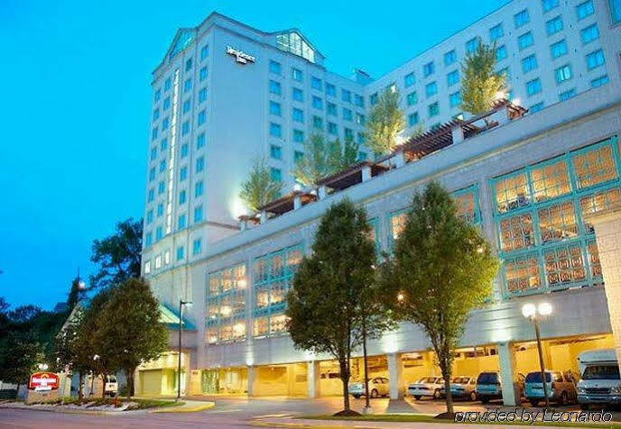 By Marriott University/medical Center 3*