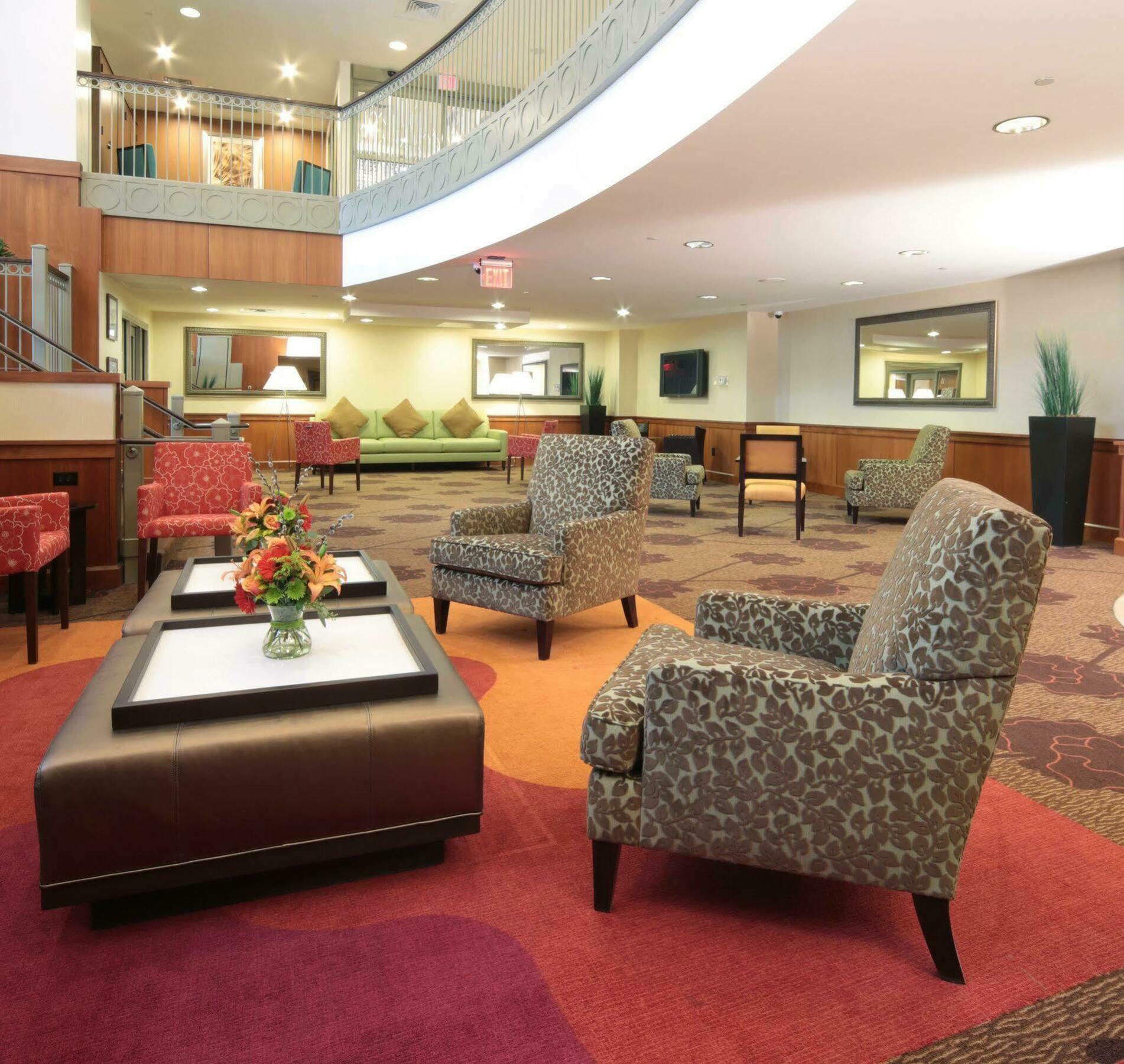 Hotel Hilton Garden Place 3*