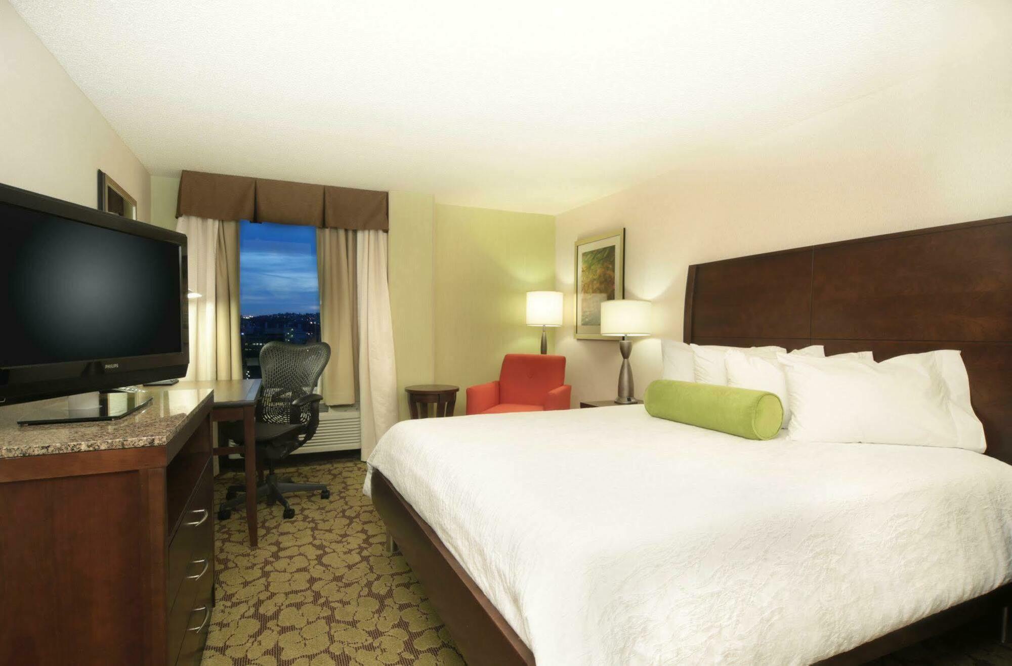 Hilton Garden Place Pittsburgh