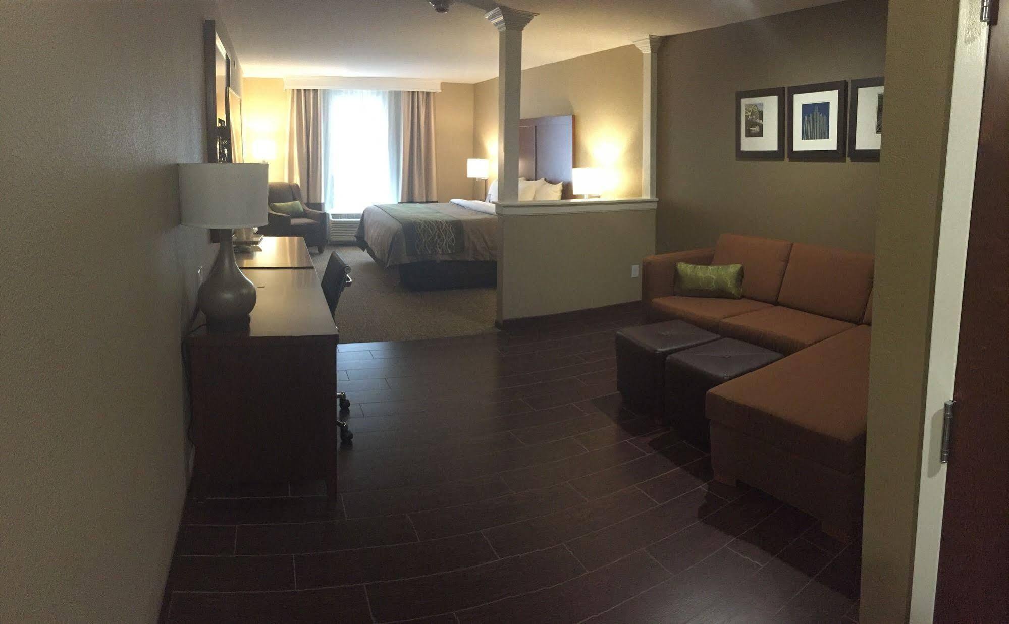 Comfort & South 3* Pittsburgh