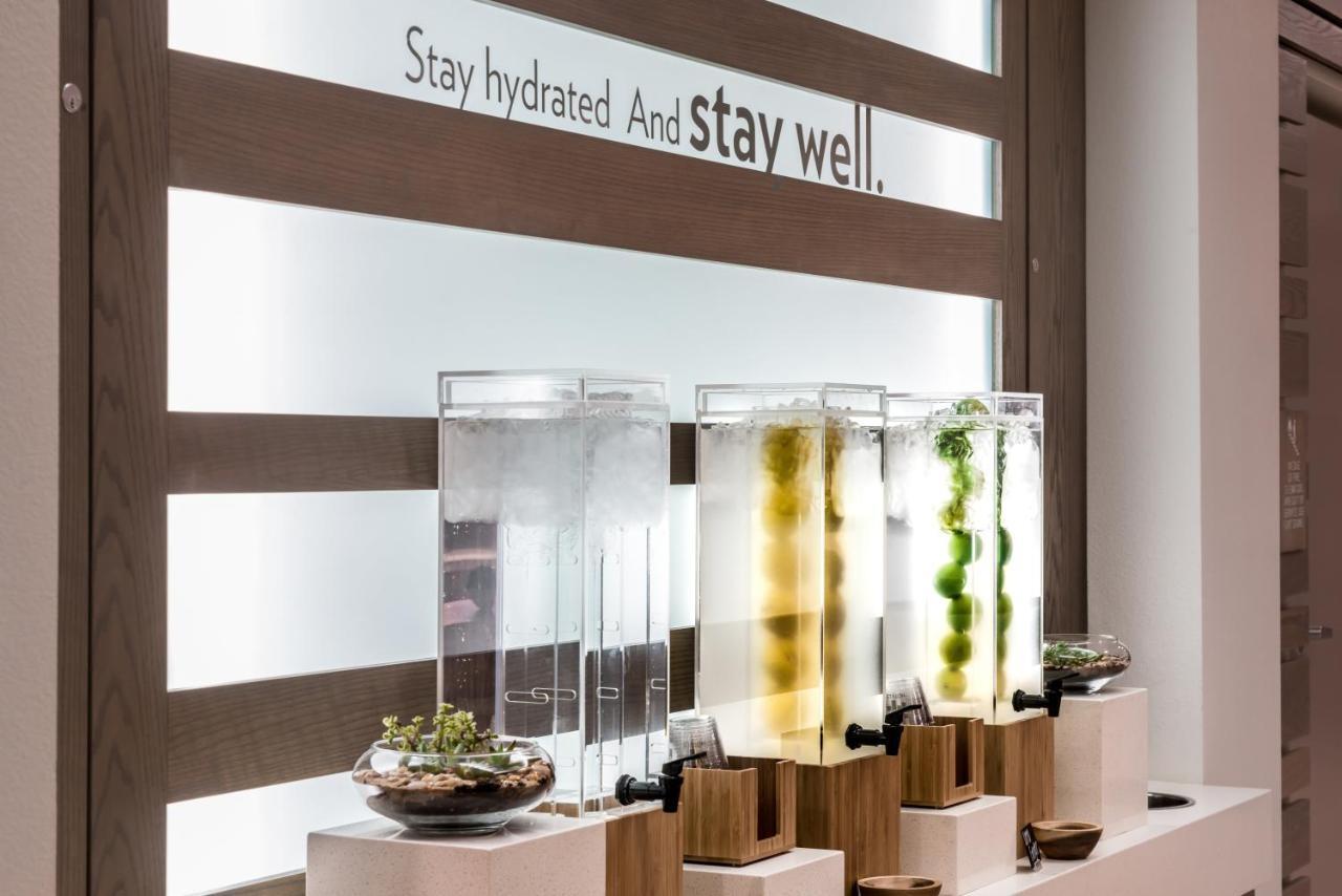 Even Downtown By Ihg 4*