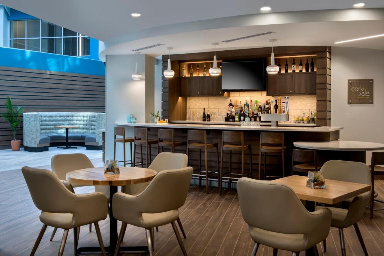 Hotel Even Downtown By Ihg Pittsburgh