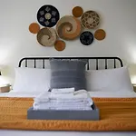Hostwise Stays - Butler St, Lower Lawrenceville, Brand New!