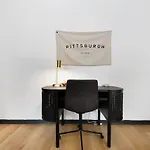 Hostwise Stays - Butler St, Lower Lawrenceville, Brand New!