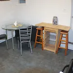 Urban Oasis - 3Br 2Ba - City View- Private Parking
