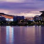 Holiday Inn Express & Suites Pittsburgh North Shore By Ihg