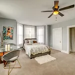 Pittsburgh Vacation Rental About 6 Mi To Downtown!