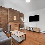 Shadyside, Pittsburgh, Modern And Cozy 1 Bedroom Unit3 With Free Parking
