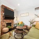 The Carnegie - Sauna, Farmhouse Vibes, 1 Block From Butler