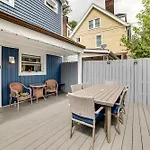 Shadyside House - 100 Feet To Walnut Street!
