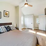 Bright Pittsburgh Apt, Walk To Grandview Ave!