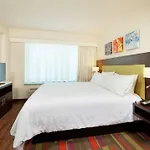 Hilton Garden Inn Pittsburgh Downtown