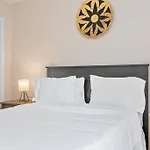 New 3 Bdrm - Mt Washington - Garage