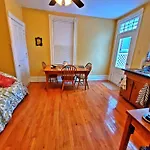 Point Breeze Guest House