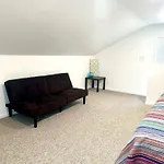 Beautiful Pittsburgh Home-Walkable Area W Parking