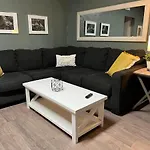 Sleeps Up To 10 Large Condo With 6 Beds Plus Wifi