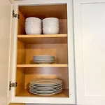 2 Stylish Apartments With 8 Beds And Parking Plus Wifi