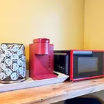 4 Apartments With 4 Bedrooms And Parking Plus Wifi