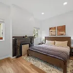 Bloomfield, Shadyside !2 Modern And Spacious Two Bedroom Apt With Free Parking