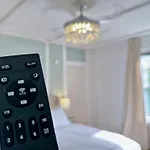 The Colonial At Mount Lebanon By Luxe Pgh