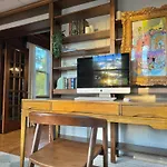 The Colonial At Mount Lebanon By Luxe Pgh