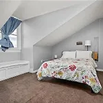 3Bed Perfect Retreat In Pittsburgh - Apt 2