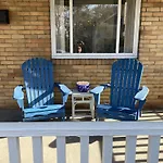 The Lloyd Little House